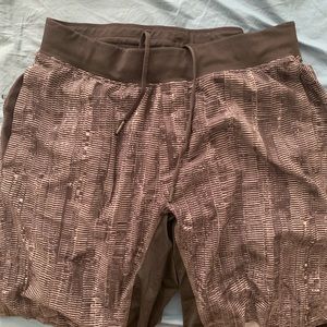 Lululemon THE shorts with liner